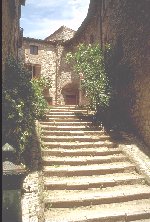 Montecastello staircase (14k)