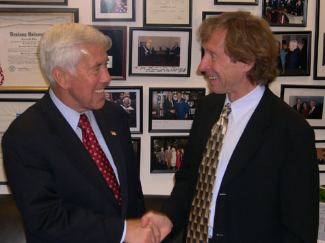 Senator Lugar meets with Bill Rogers, a 4-time champion of the Boston Marathon.