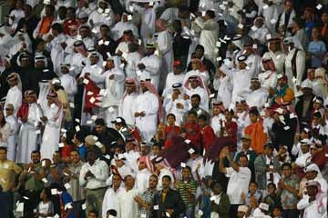 Qatar crowds waiting for action