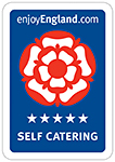 Five Star self-catering accommodation in the Peak District