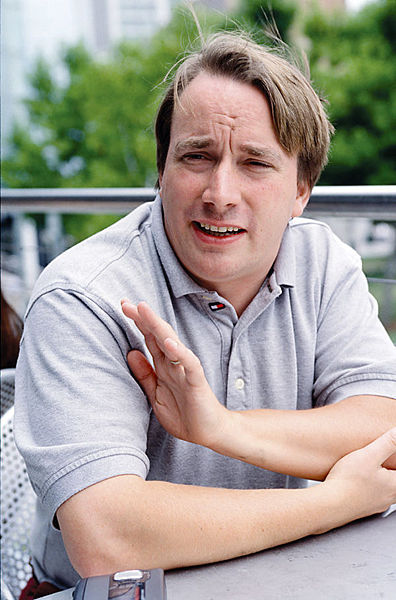 Linus Torvalds talking picture